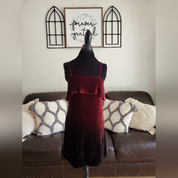 Alice + Olivia Bess Ombre Velvet Sleeveless Slip Dress Size 6 Classic Boho Chic - Picture 12 of 14